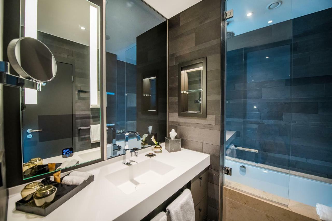 Faehrhaus Koblenz Hotel Ngoại thất bức ảnh Bathroom